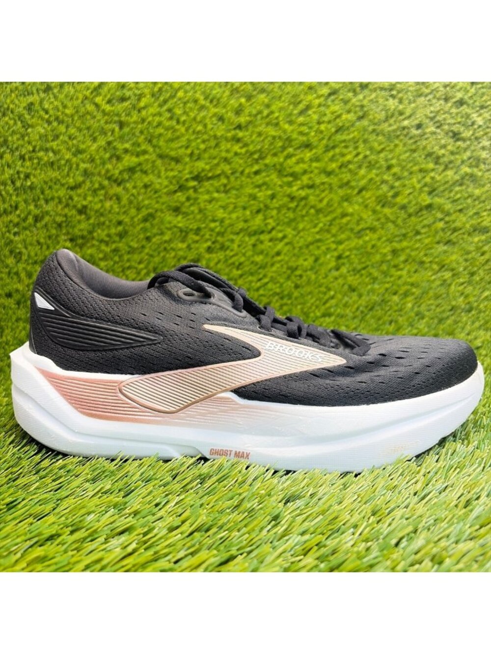 Brooks Ghost Max 3 Womens Size 9 Black Gold Athletic Running Shoes Sneakers